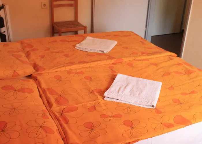 Bed & Breakfast Kiraly Szallo & Panzio 3*